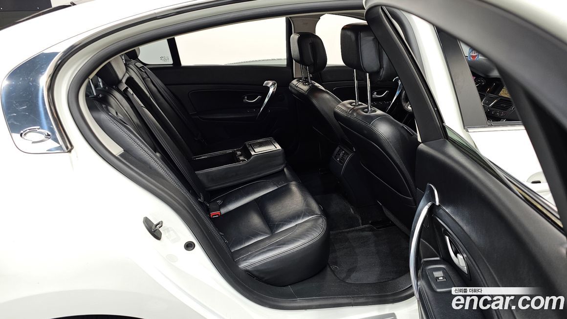 Renault-KoreaSamsung SM5  2012