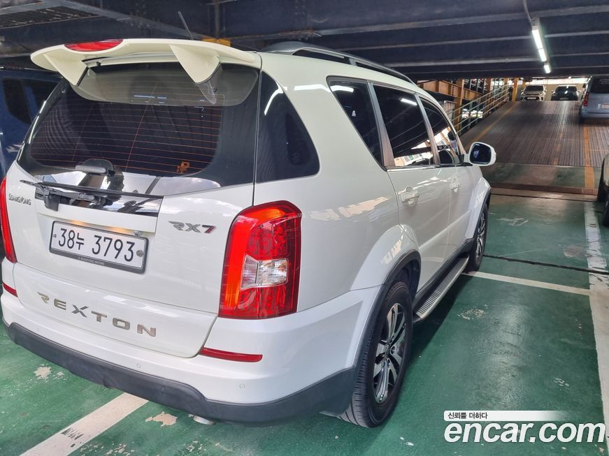 KG_Mobility_Ssangyong Rexton 2013