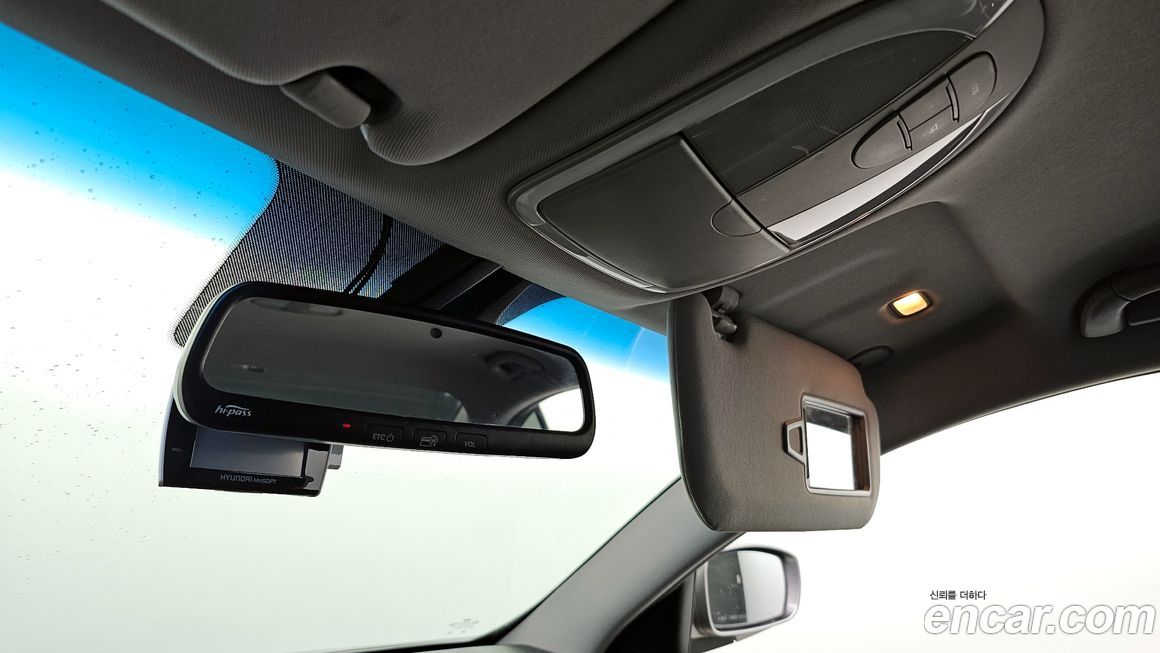 Hyundai Genesis 2011