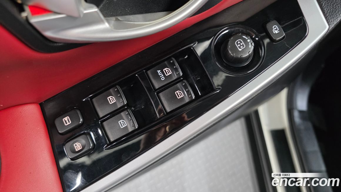 KG_Mobility_Ssangyong KORANDO 2015