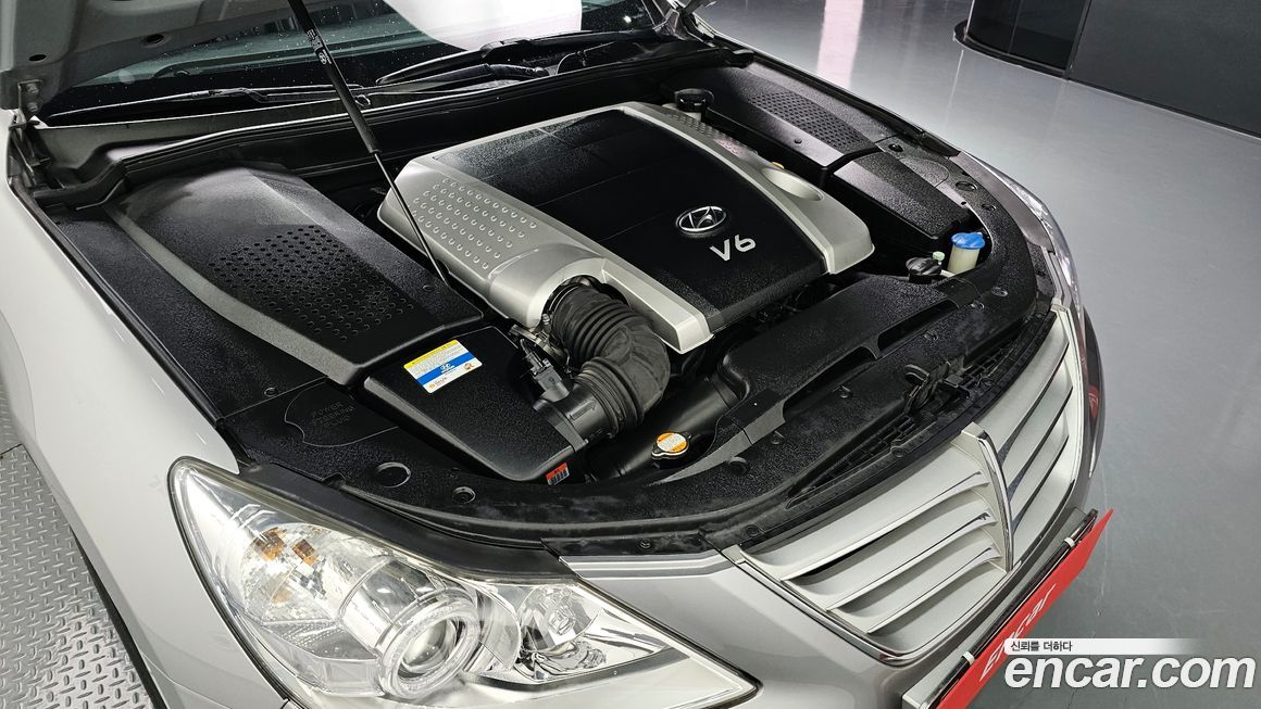 Hyundai Genesis 2011