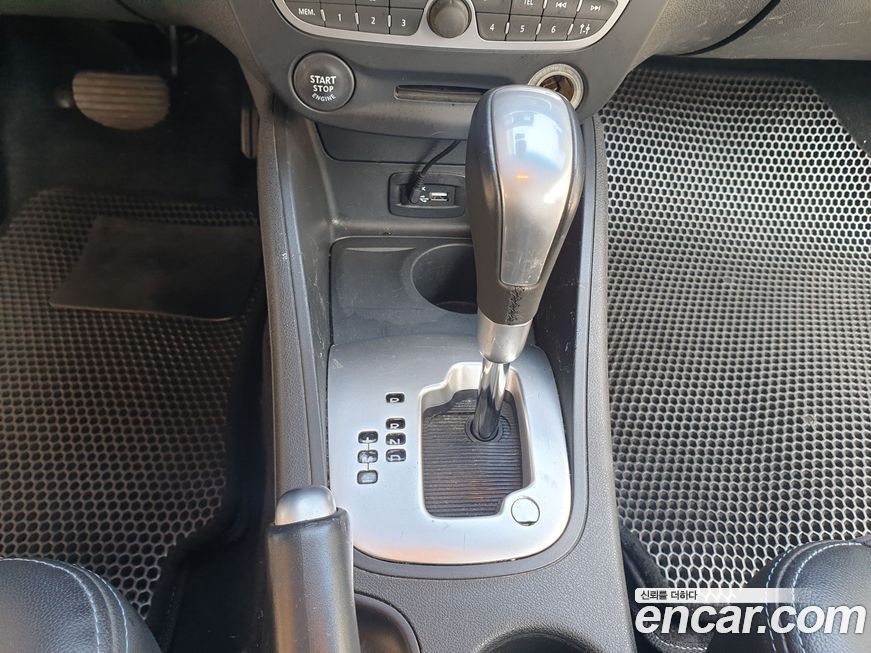 Renault-KoreaSamsung SM3 2012