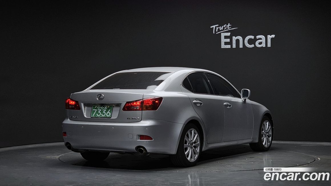 Lexus IS 2006