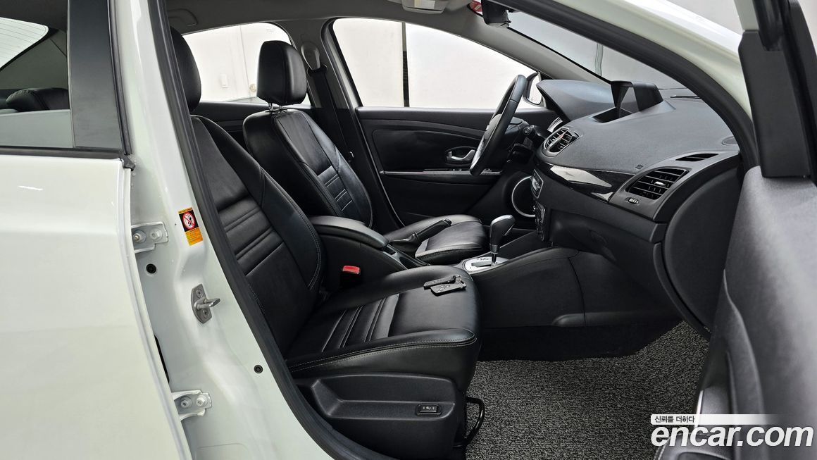 Renault-KoreaSamsung SM3 2015