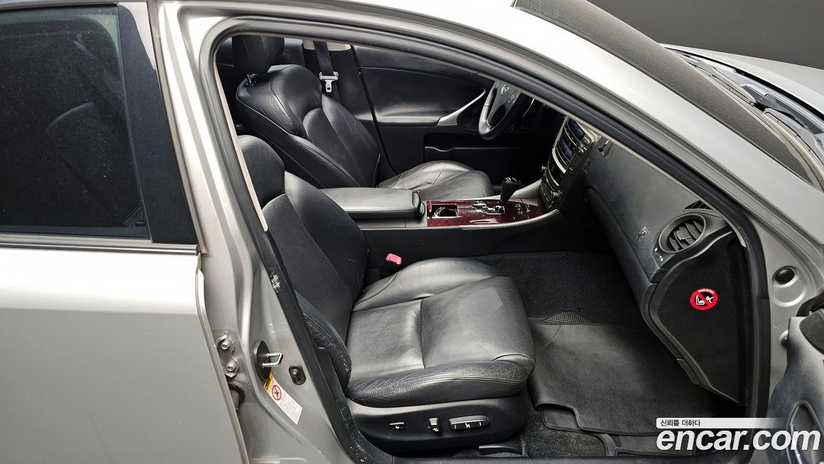 Lexus IS 2006