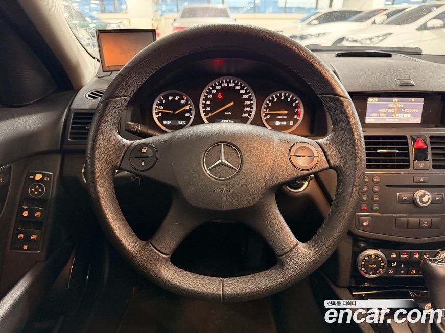 Mercedes-Benz C-Class 2008