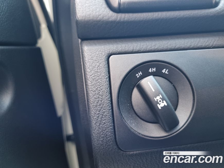 KG_Mobility_Ssangyong Rexton 2013