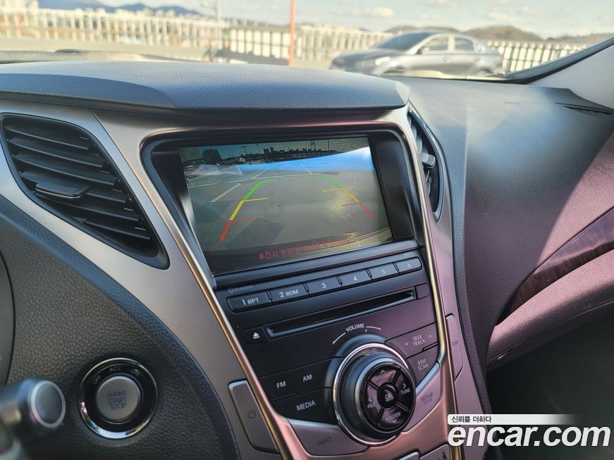 Hyundai Grandeur 2012