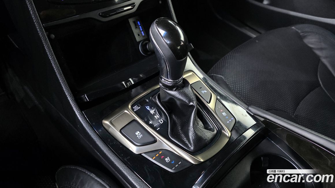 Hyundai Grandeur 2011