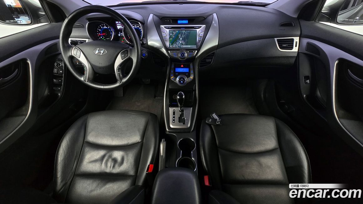 Hyundai AVANTE 2014