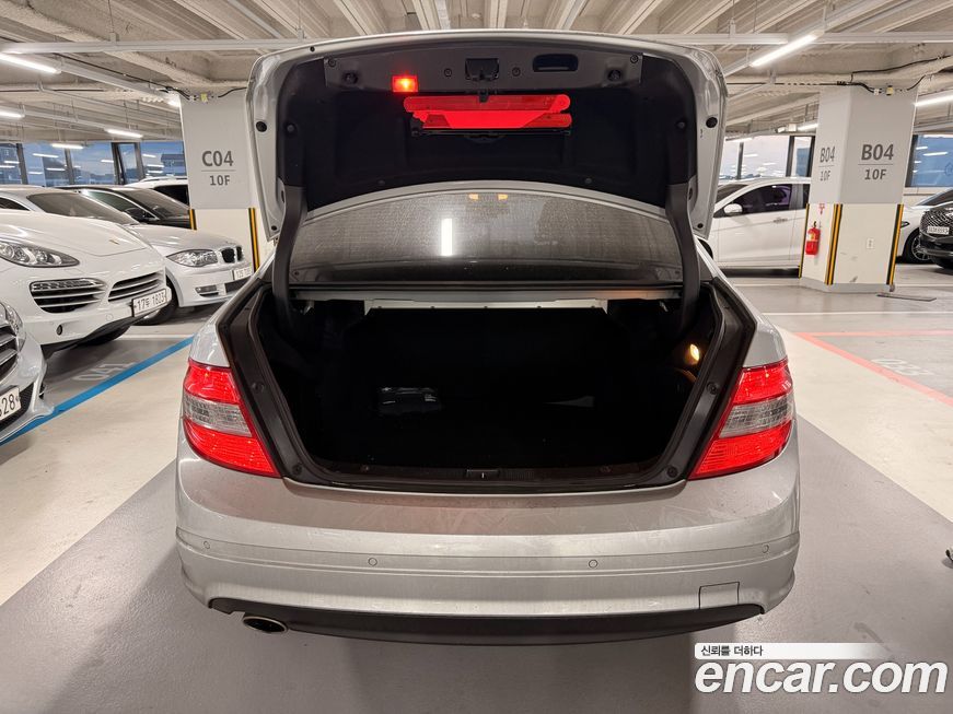 Mercedes-Benz C-Class 2008