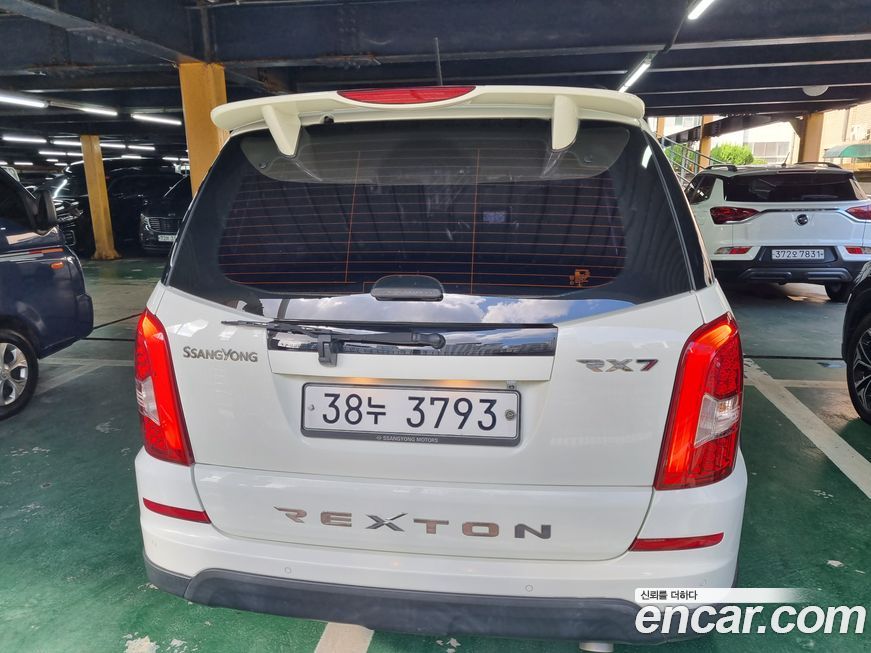 KG_Mobility_Ssangyong Rexton 2013