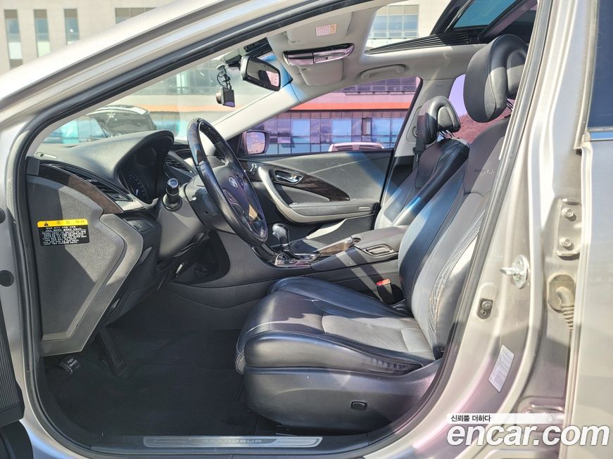 Hyundai Grandeur 2012