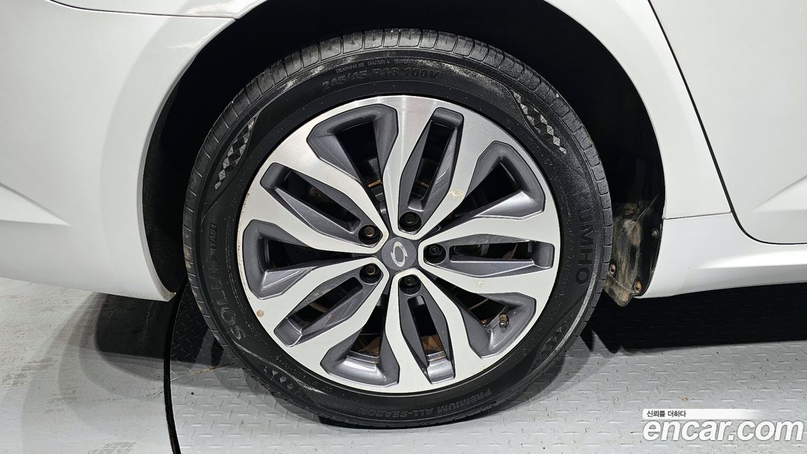 Renault-KoreaSamsung SM6 2016