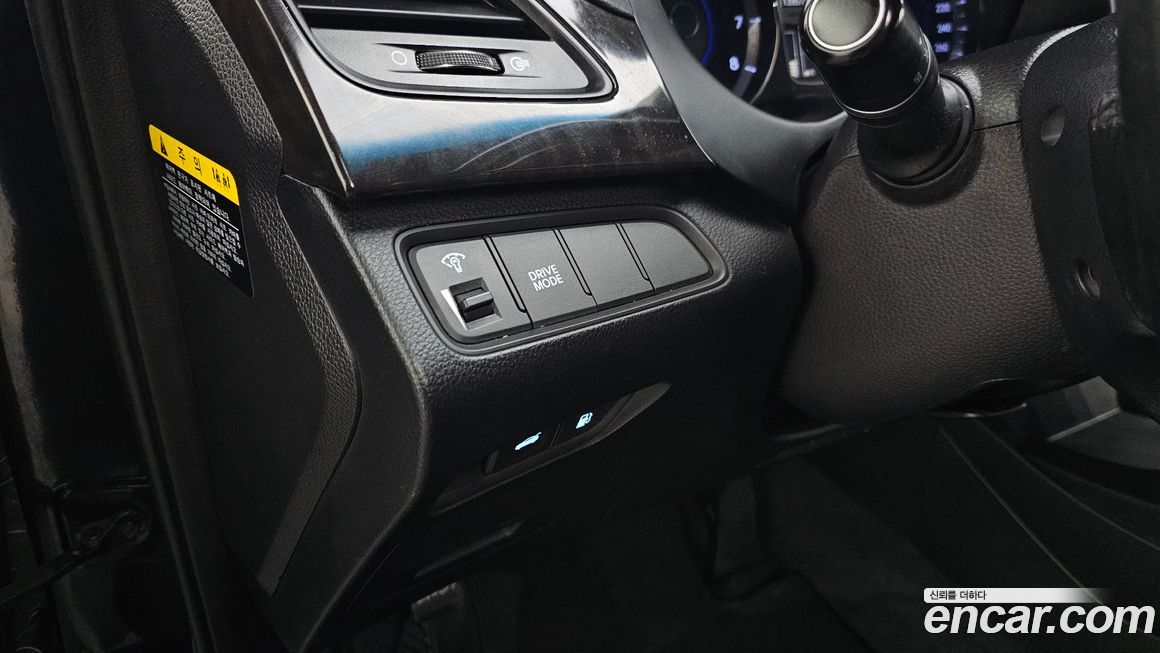 Hyundai Grandeur 2016