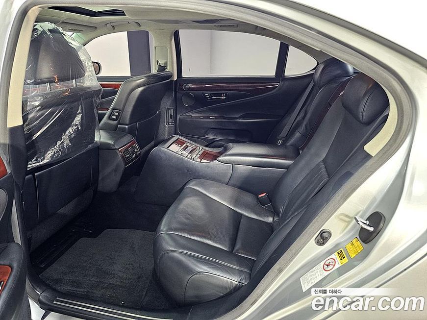 Lexus LS 2007