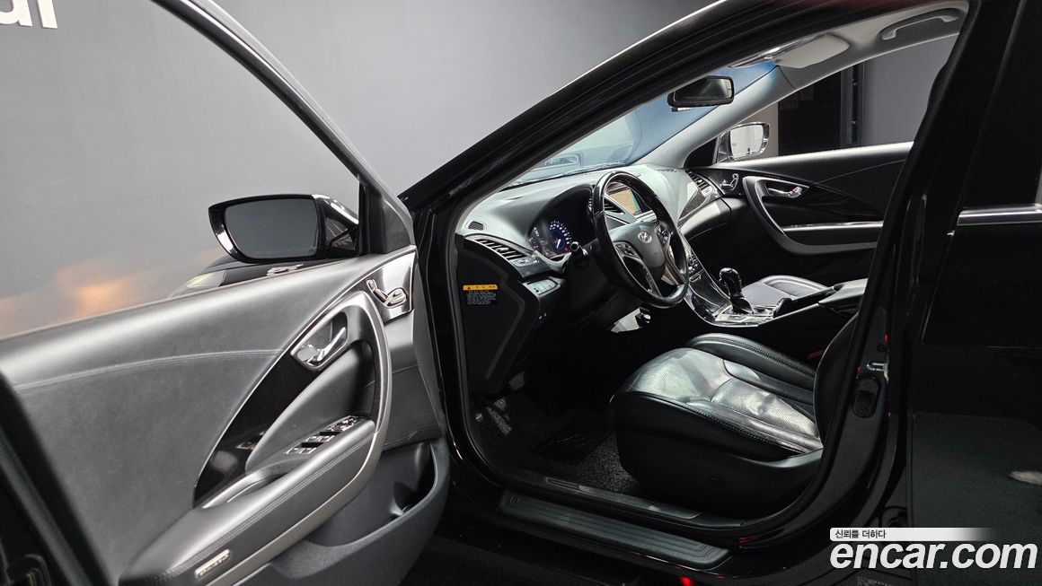 Hyundai Grandeur 2012