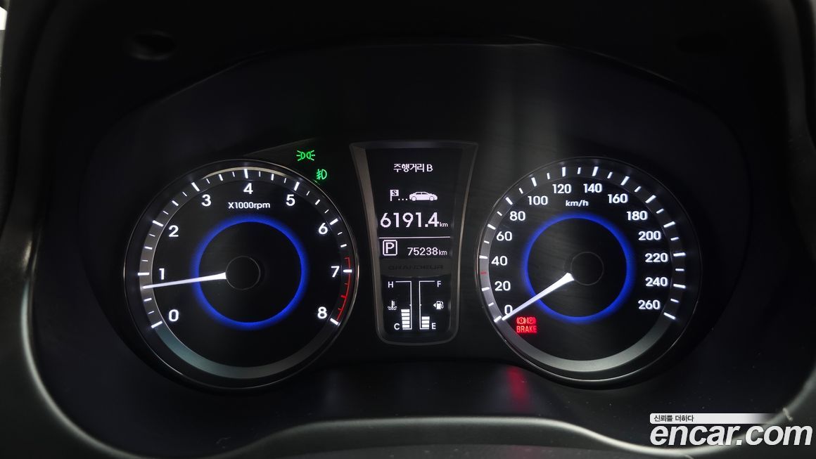 Hyundai Grandeur 2012