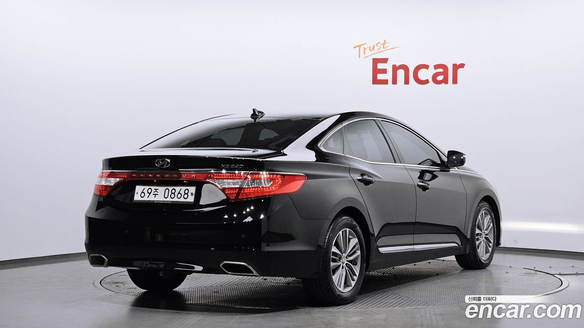 Hyundai Grandeur 2016