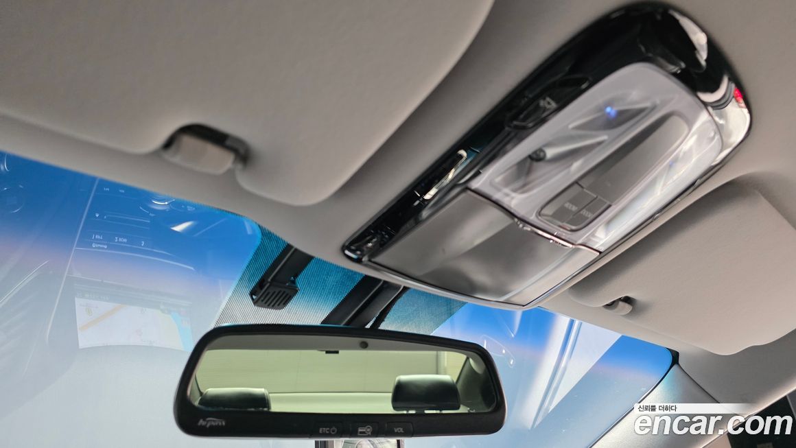 Hyundai Grandeur 2012