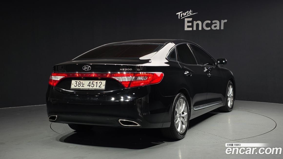 Hyundai Grandeur 2012