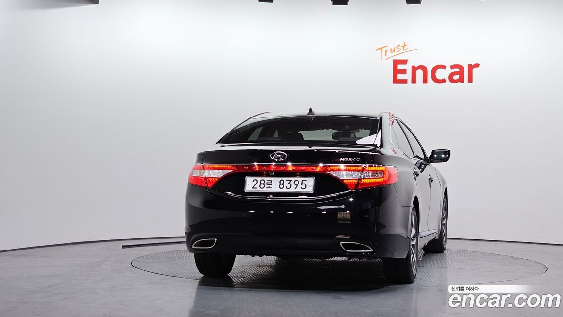 Hyundai Grandeur 2012