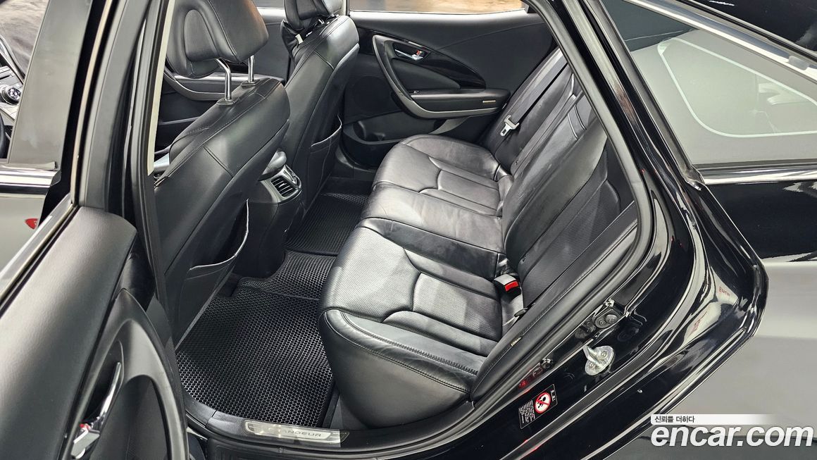 Hyundai Grandeur 2012