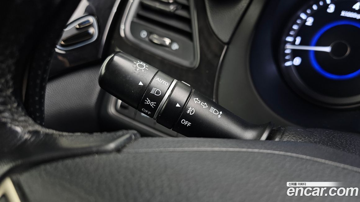 Hyundai Grandeur 2012