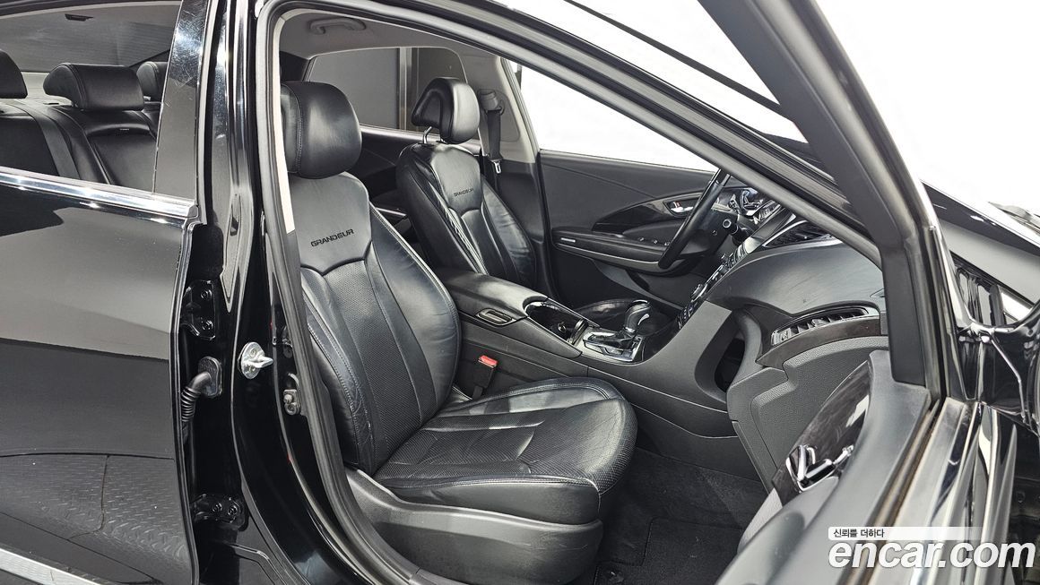 Hyundai Grandeur 2016