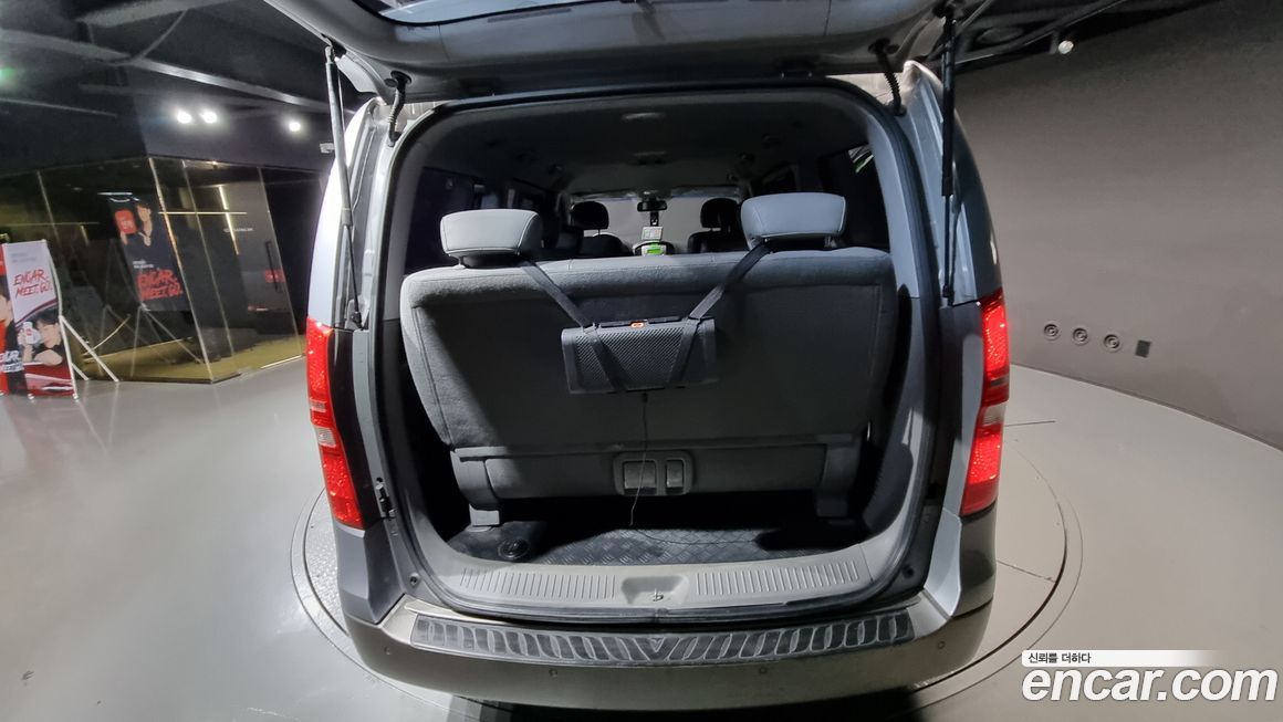 Hyundai Starex 2013
