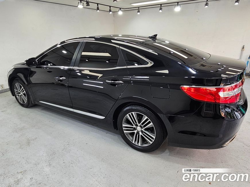 Hyundai Grandeur 2014