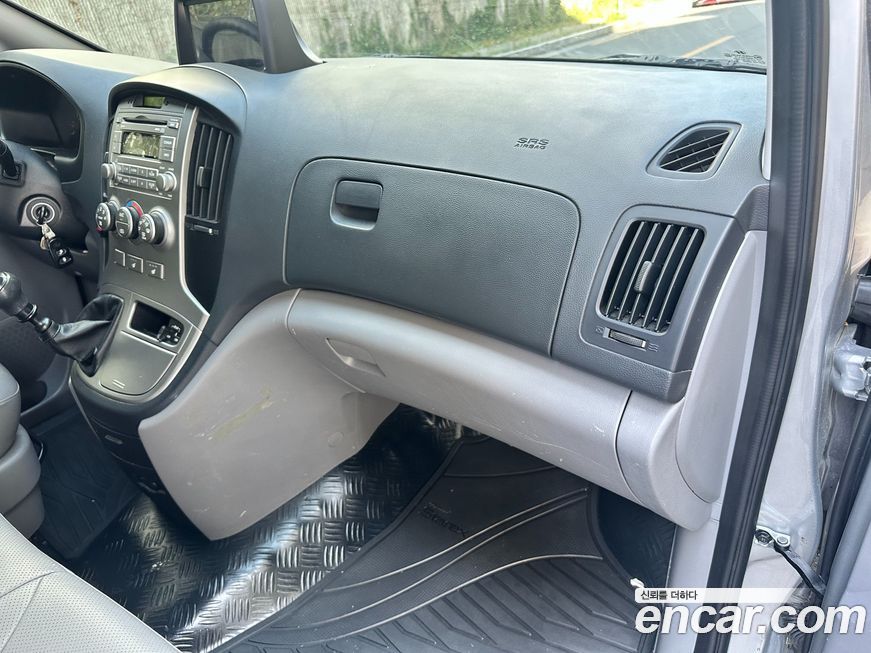 Hyundai Starex 2015