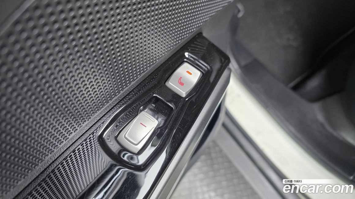 KG_Mobility_Ssangyong TIBOLI 2017