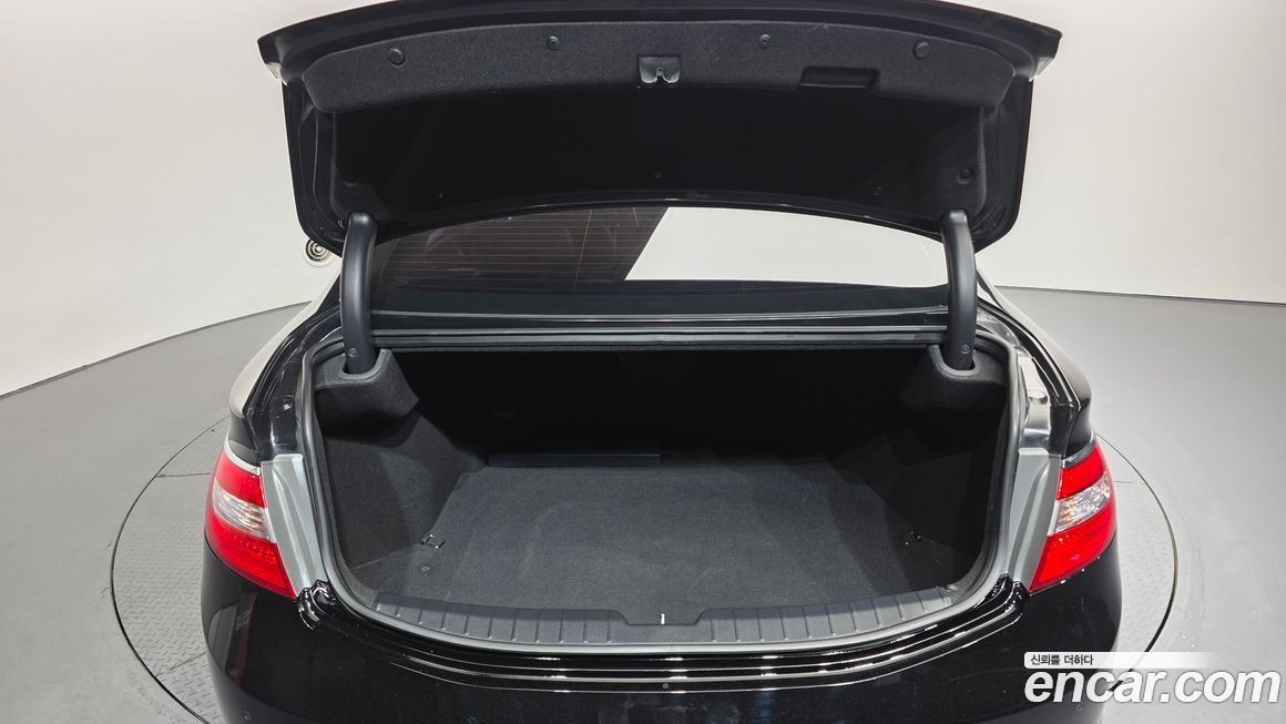 Hyundai Grandeur 2014