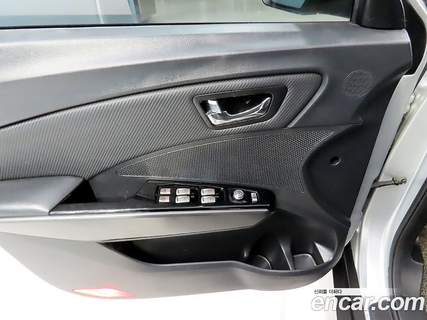 KG_Mobility_Ssangyong TIBOLI 2017