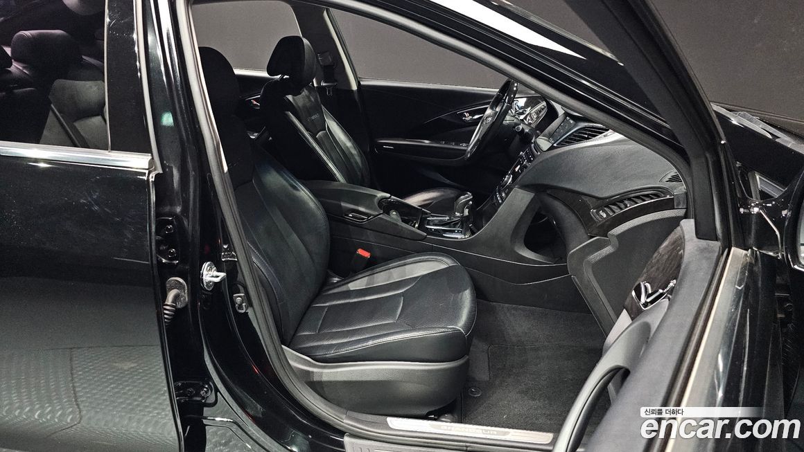 Hyundai Grandeur 2016