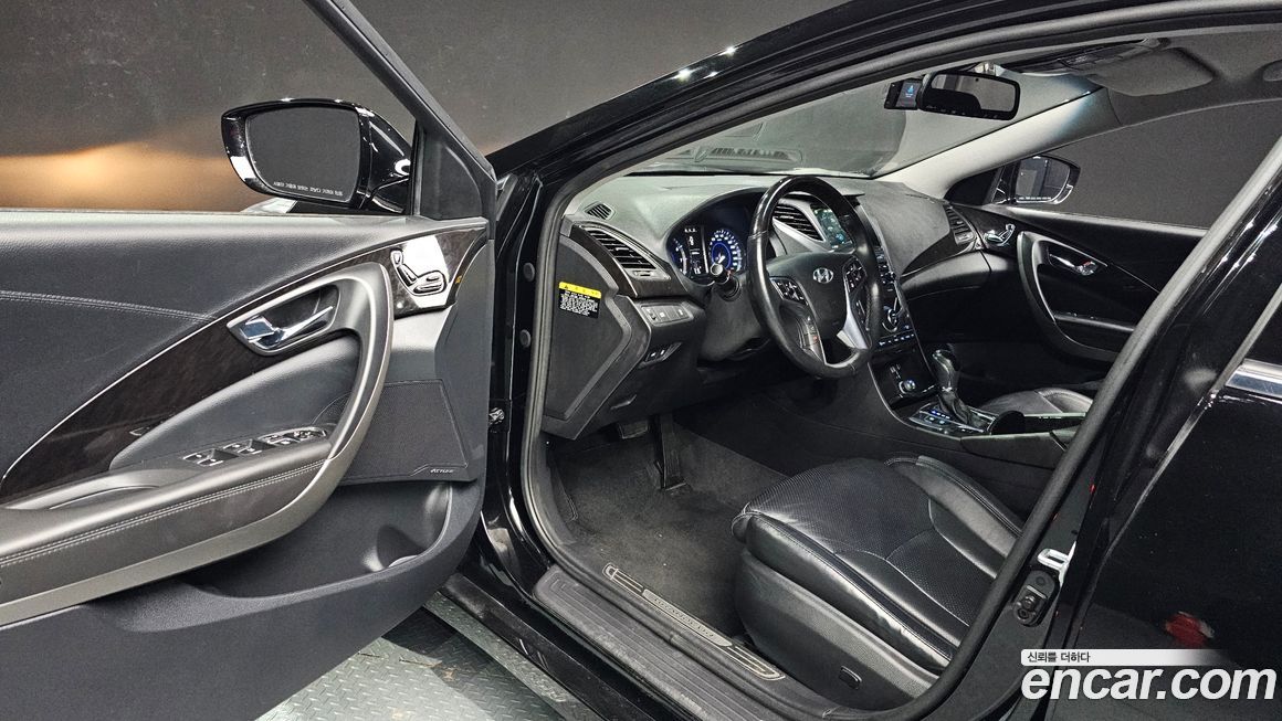 Hyundai Grandeur 2016