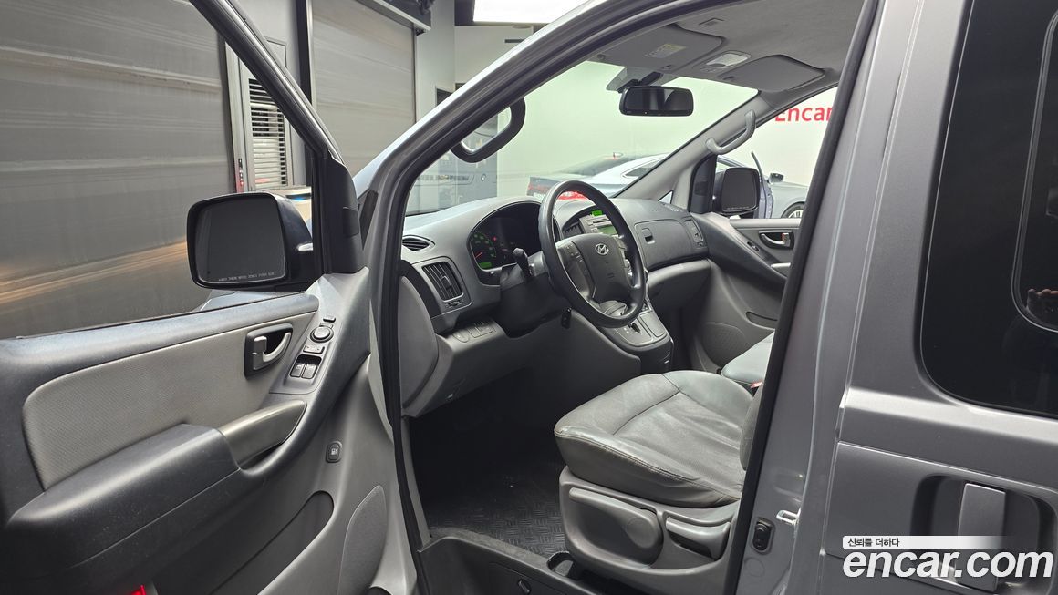Hyundai Starex 2015