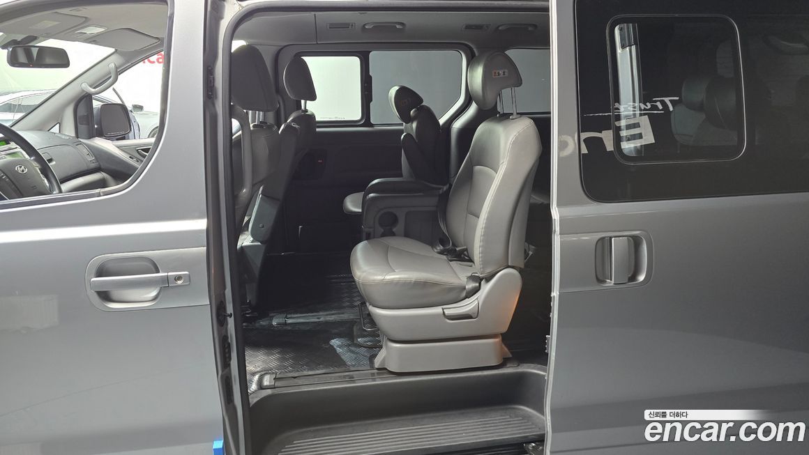Hyundai Starex 2015