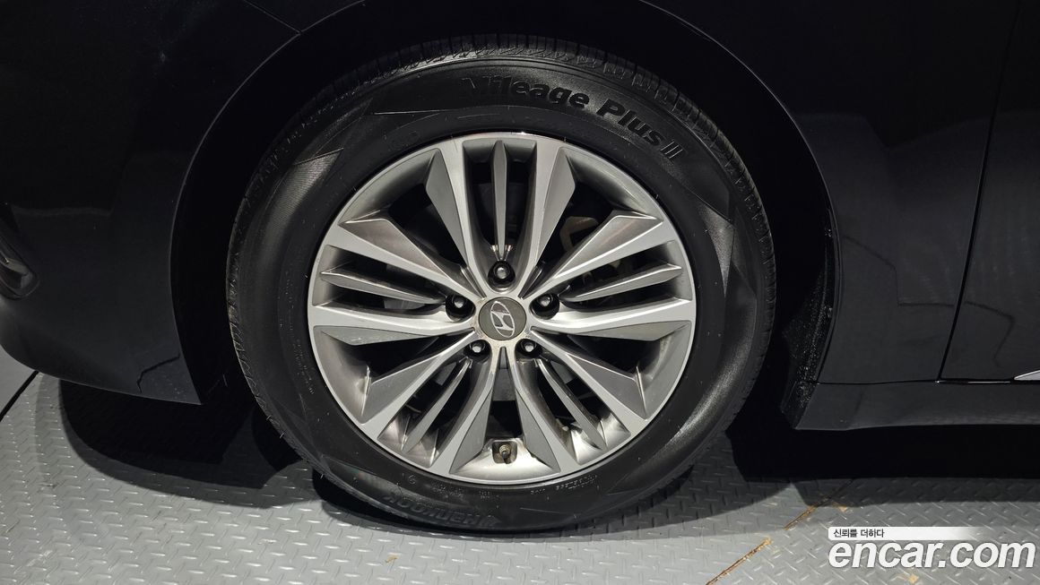 Hyundai Grandeur 2016