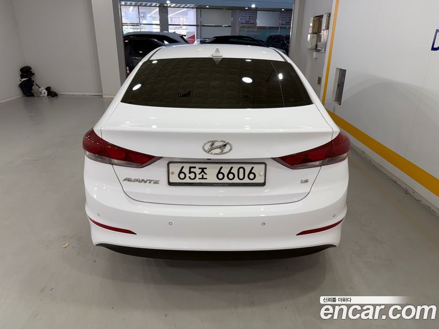 Hyundai AVANTE 2018