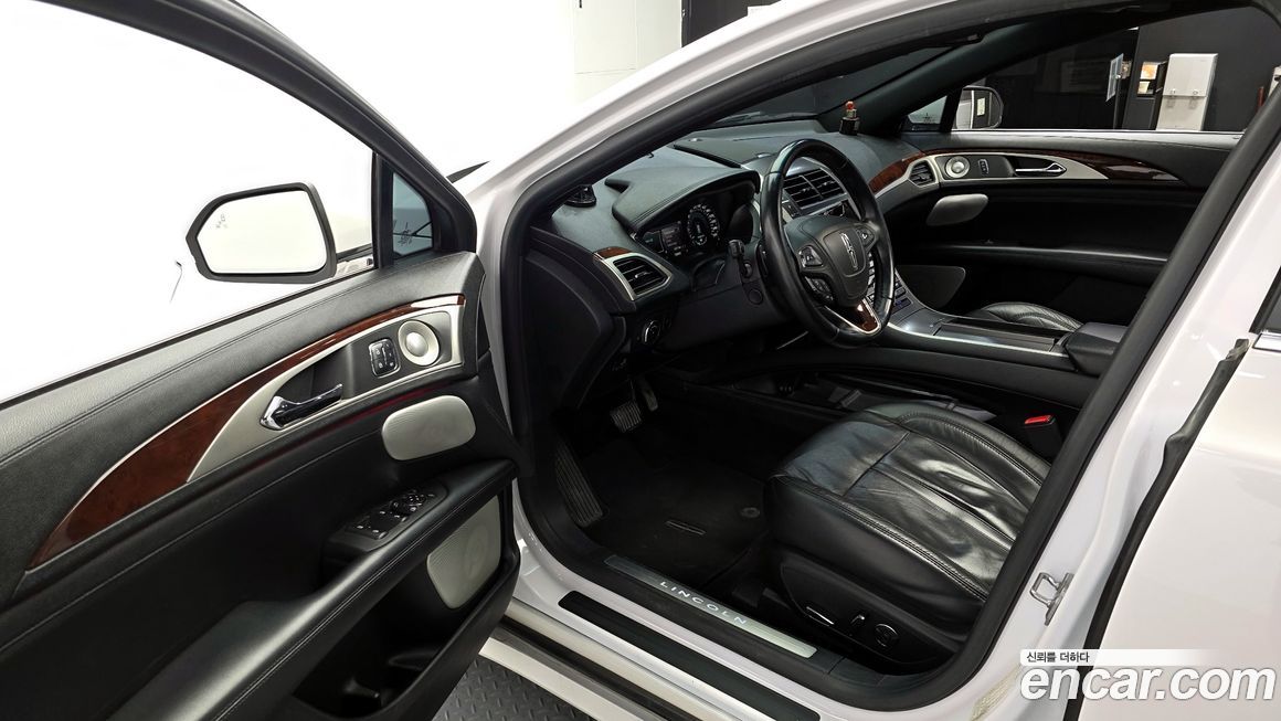Lincoln MKZ 2017