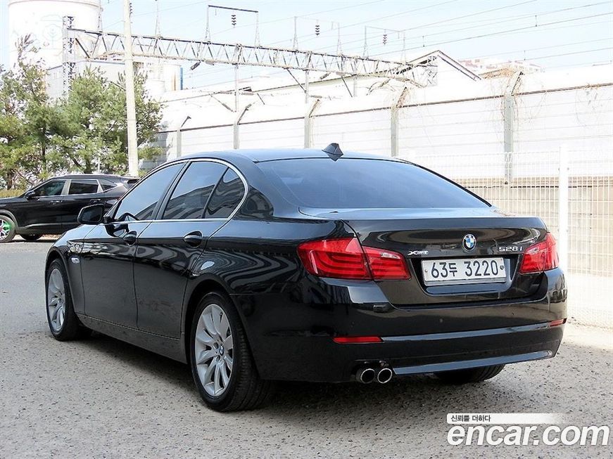 BMW 5-Series 2013