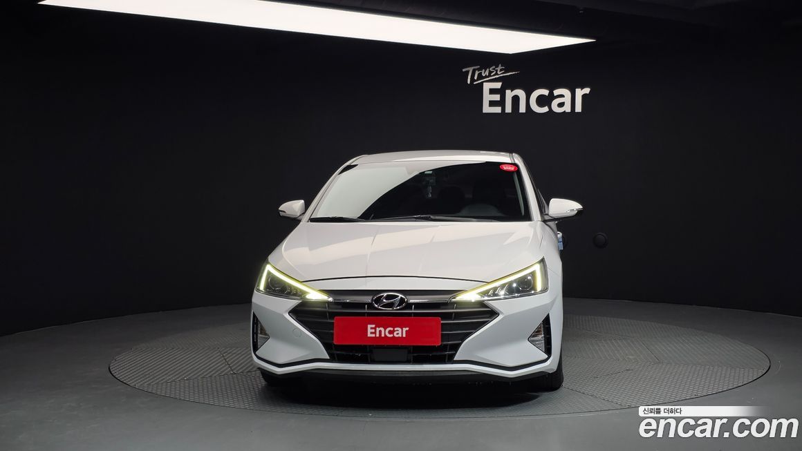 Hyundai AVANTE 2019