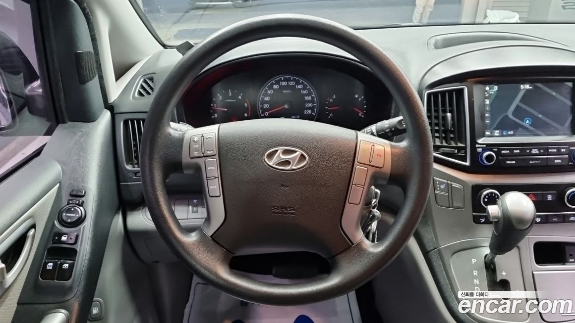 Hyundai Starex 2016