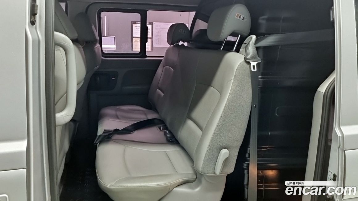 Hyundai Starex 2016