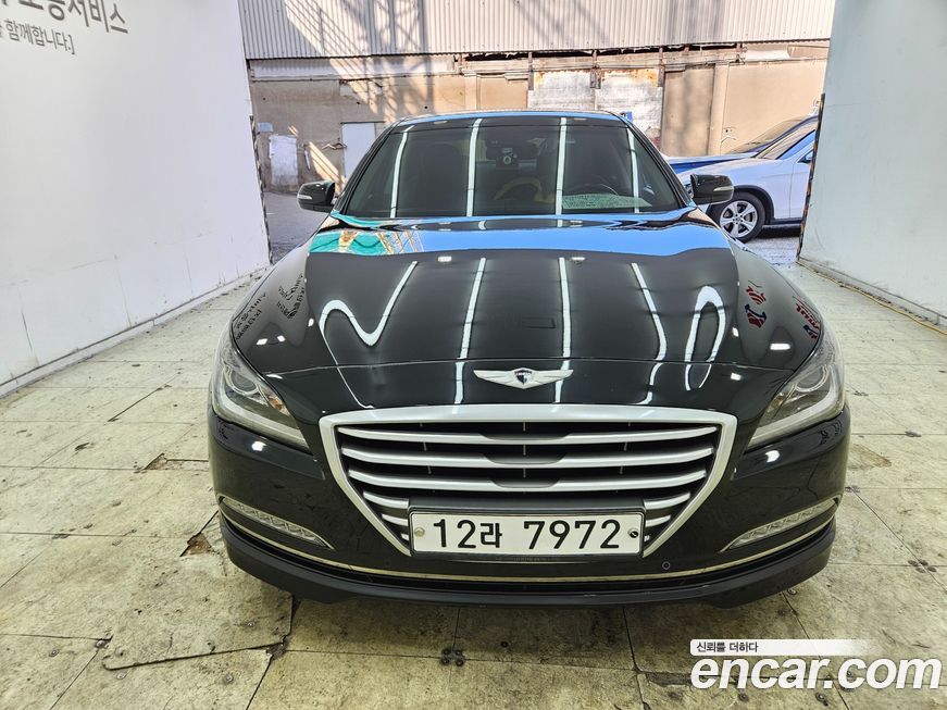 Hyundai Genesis 2015