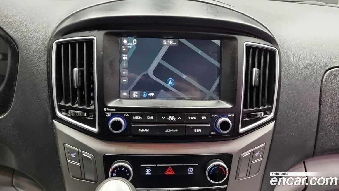 Hyundai Starex 2016