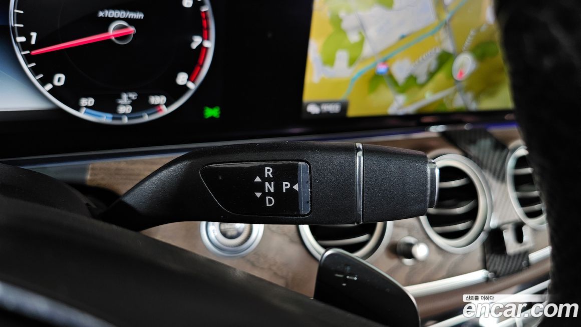 Mercedes-Benz E-Class 2018