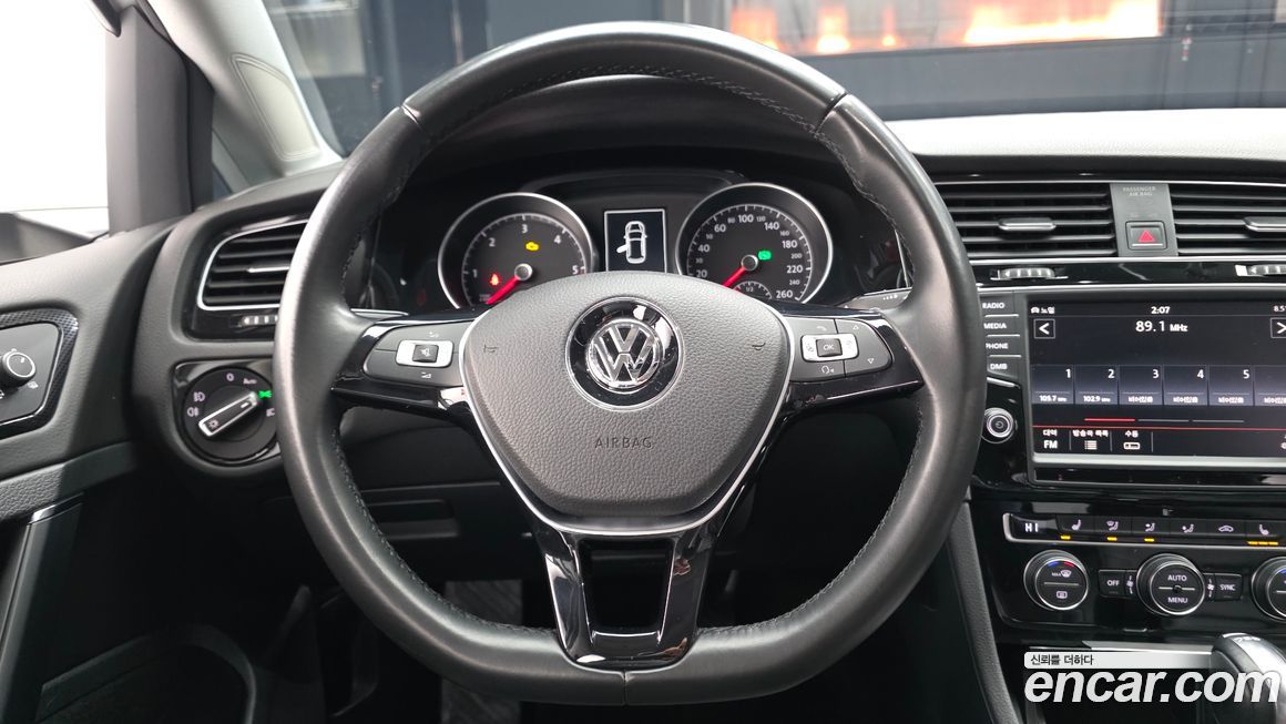 Volkswagen Golf 2016